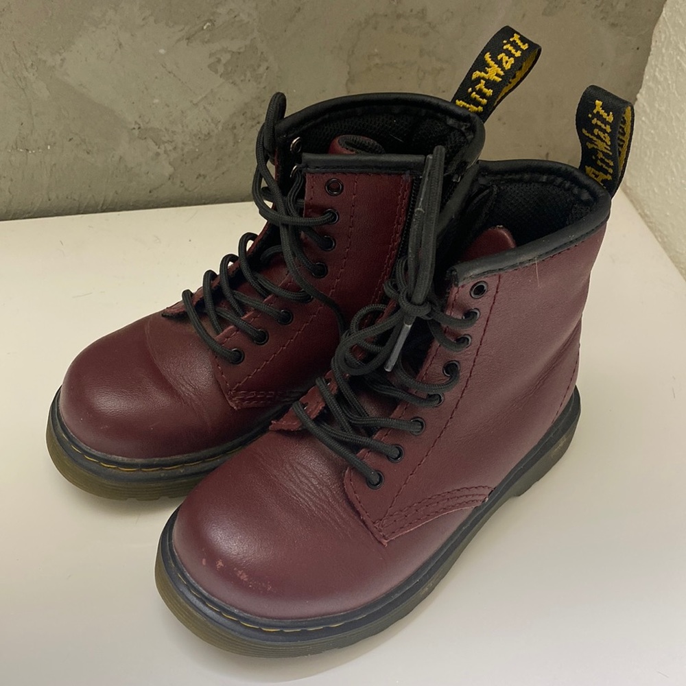 Toddler size 9 doc martens